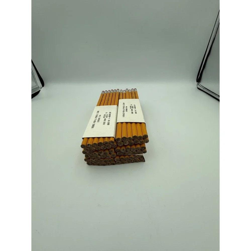 Vintage Venus Forum 739 No 2 Pencils NOS Lot Of 72 w/ Sleeves Lewisburg TN